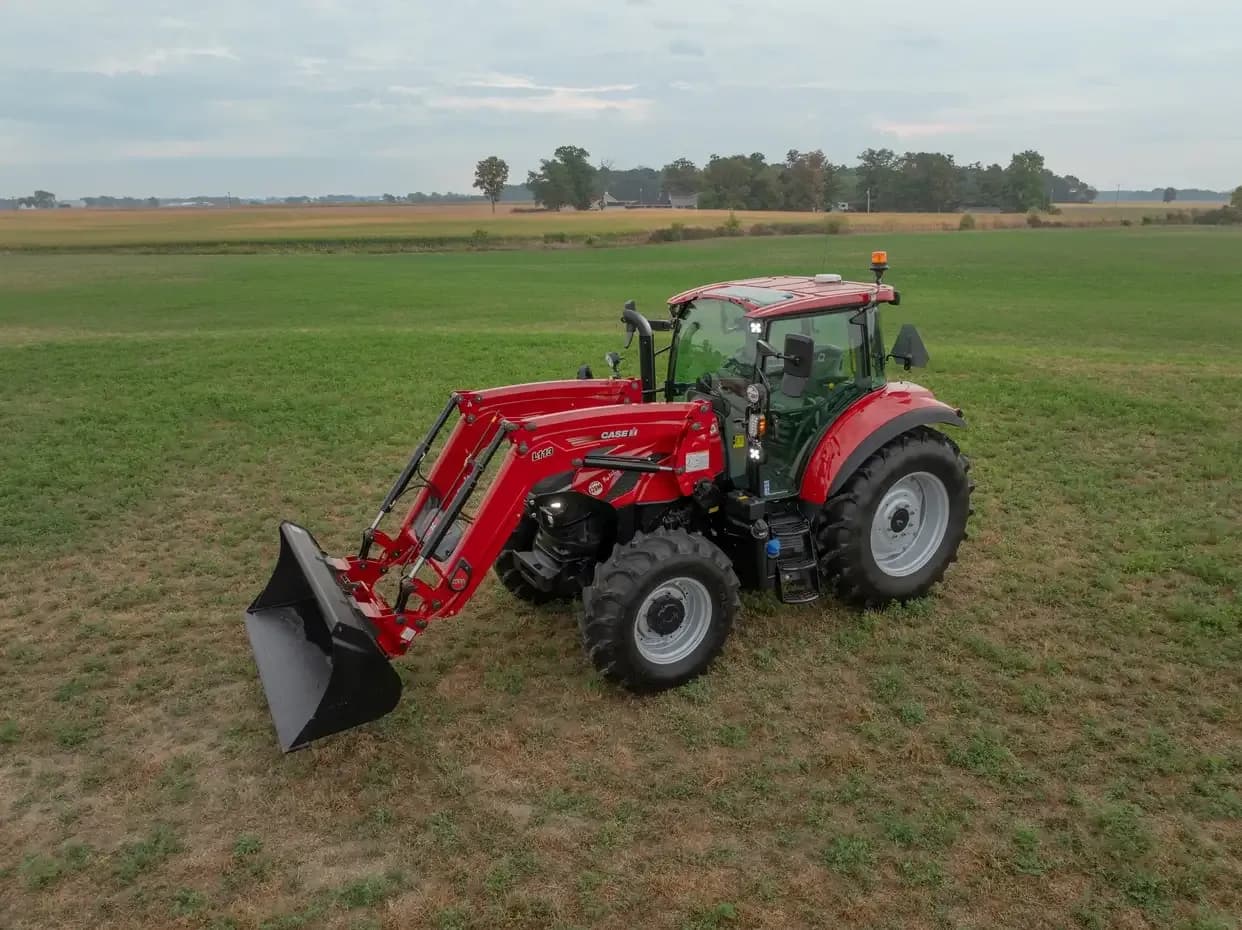 Farmall 120 Super M on a jobsite