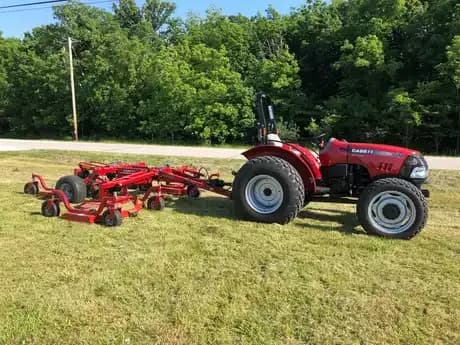 Farmall 105A photo 6