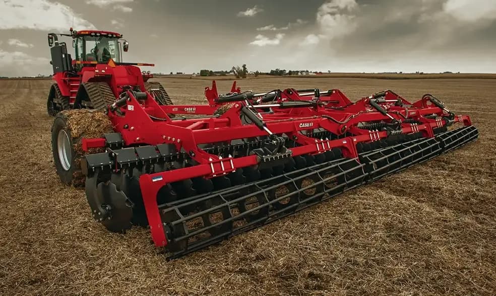 Speed Tiller 475 on a jobsite