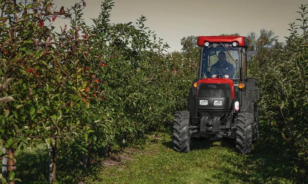 Farmall 110N product image