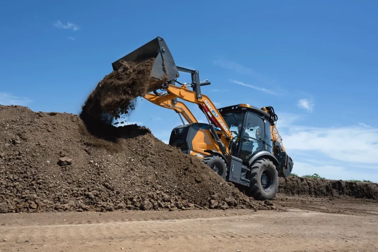 580EV on a jobsite