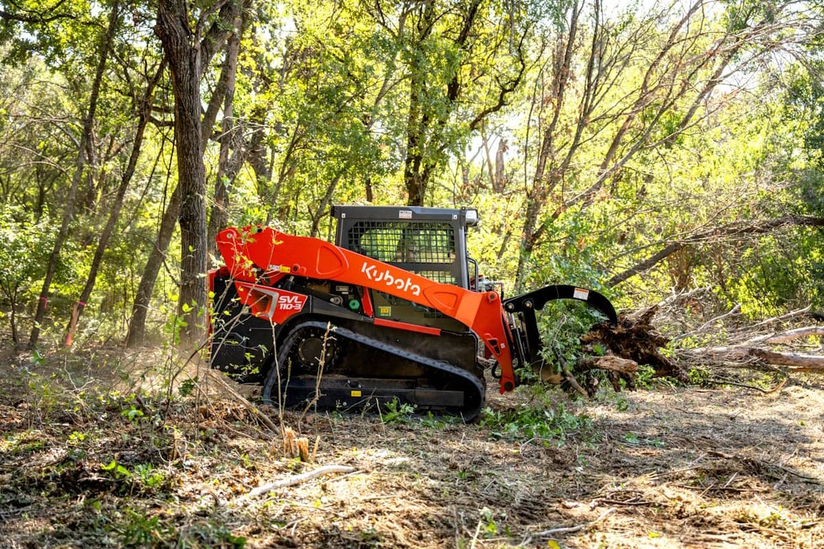 SVL110-3 on a jobsite